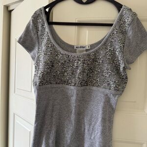 Vintage “US BOYS” branded Grey floral top with lace front bust design